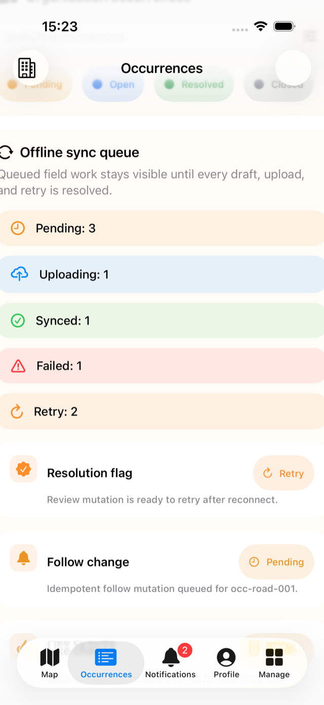 Offline sync queue with pending, uploading and synced reports